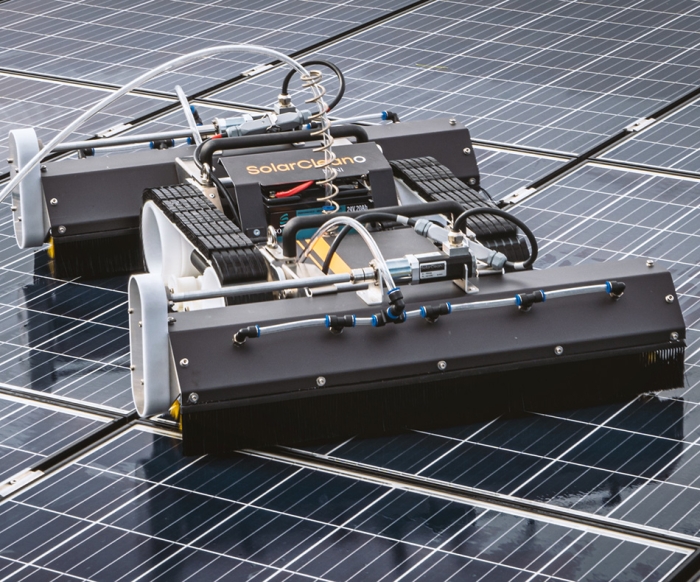 M1 - Ρομπότ Καθαρισμού Φωτοβολταϊκών οροφής SolarCleanO